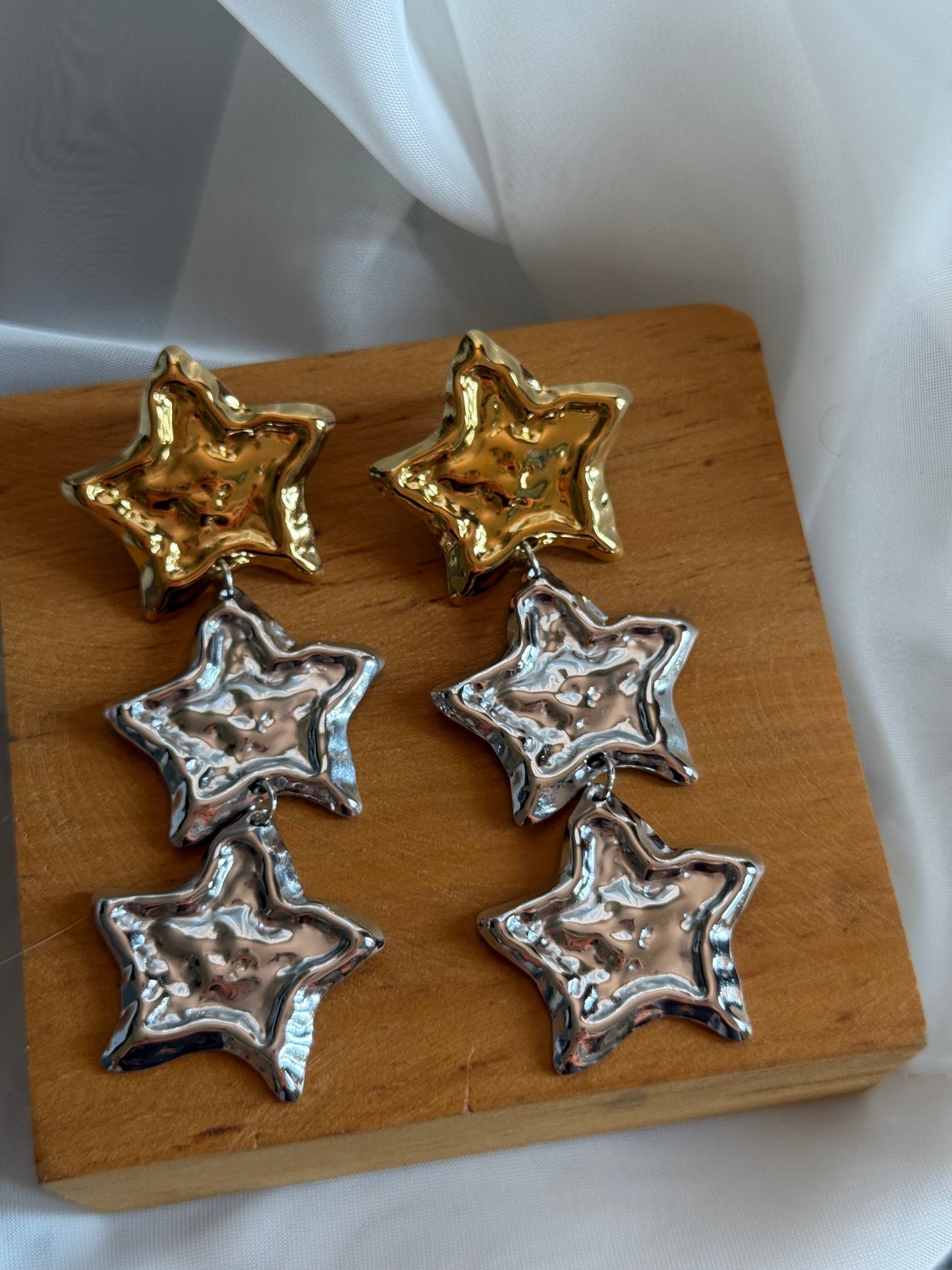 3 star earrings