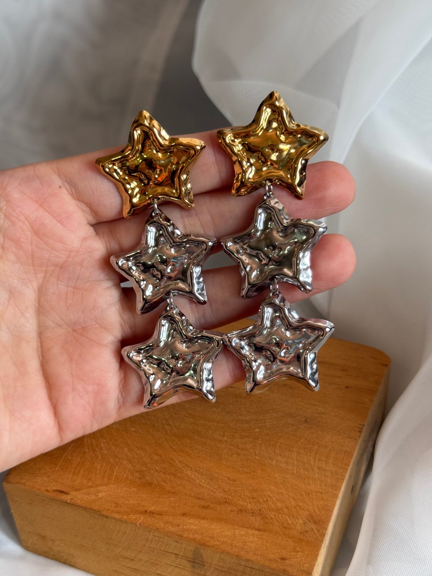 3 star earrings