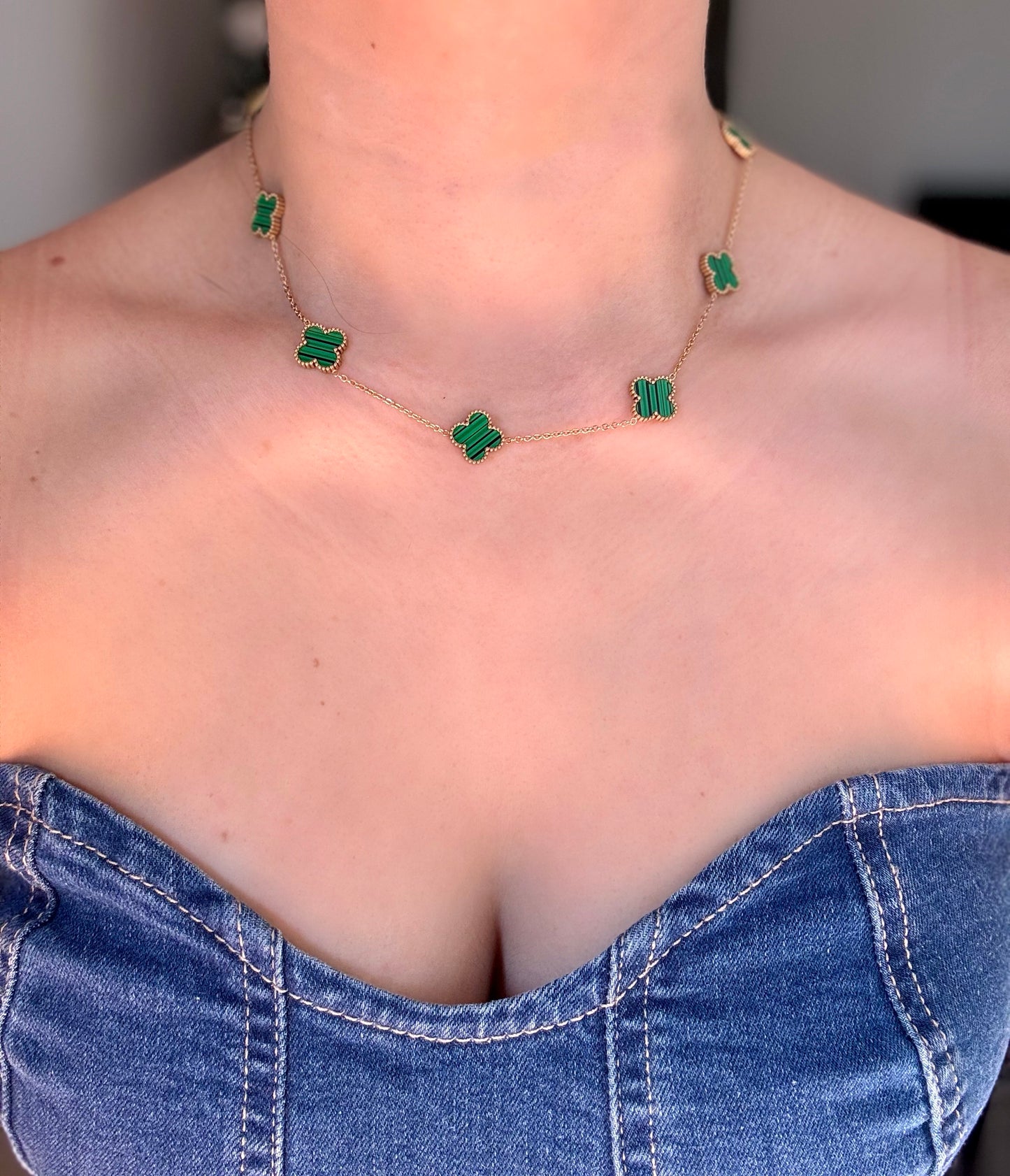 multi clovers necklace