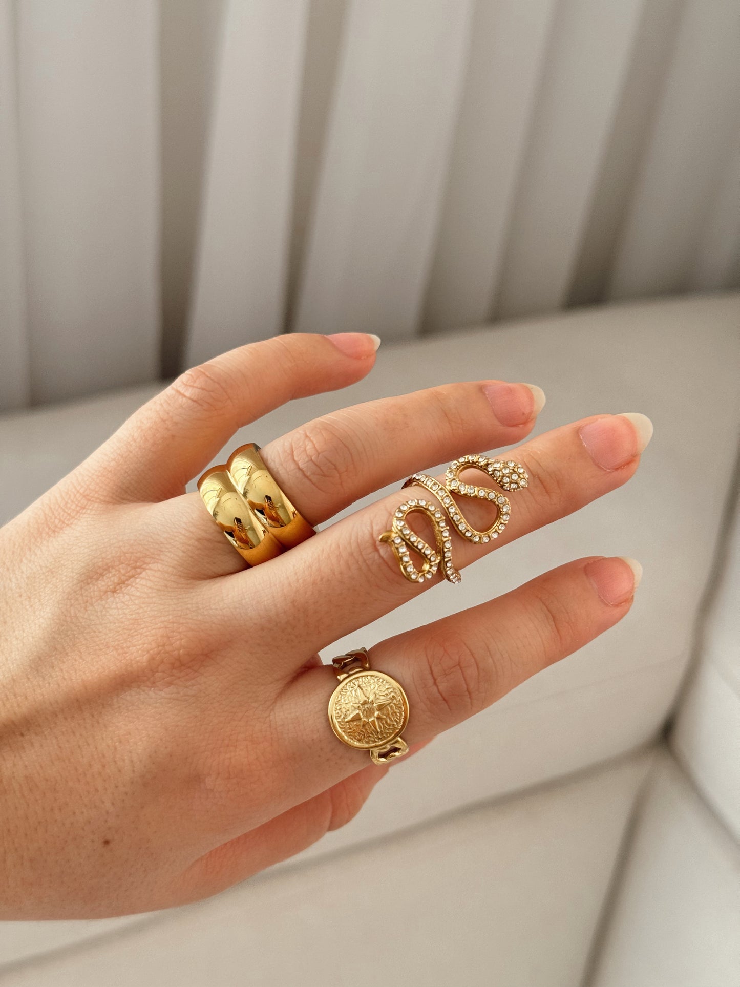 Snake zirconia ring