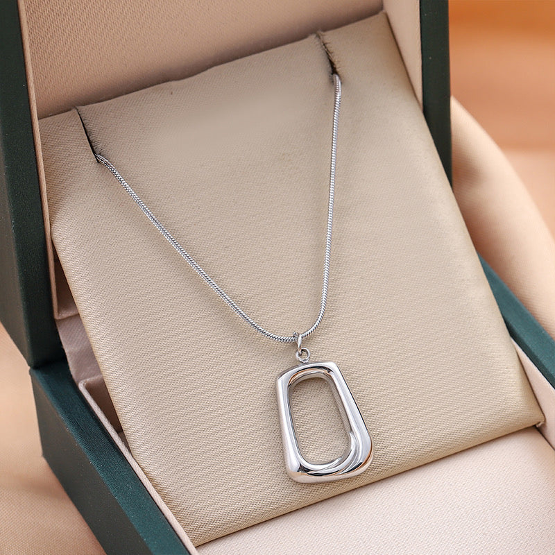 Sabine necklace - silver