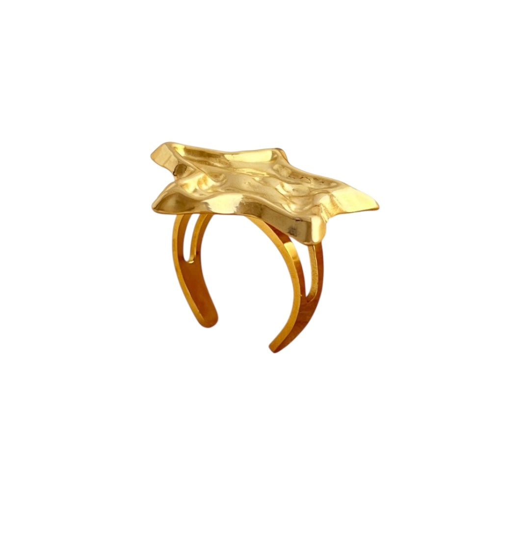 Chunky star ring - gold