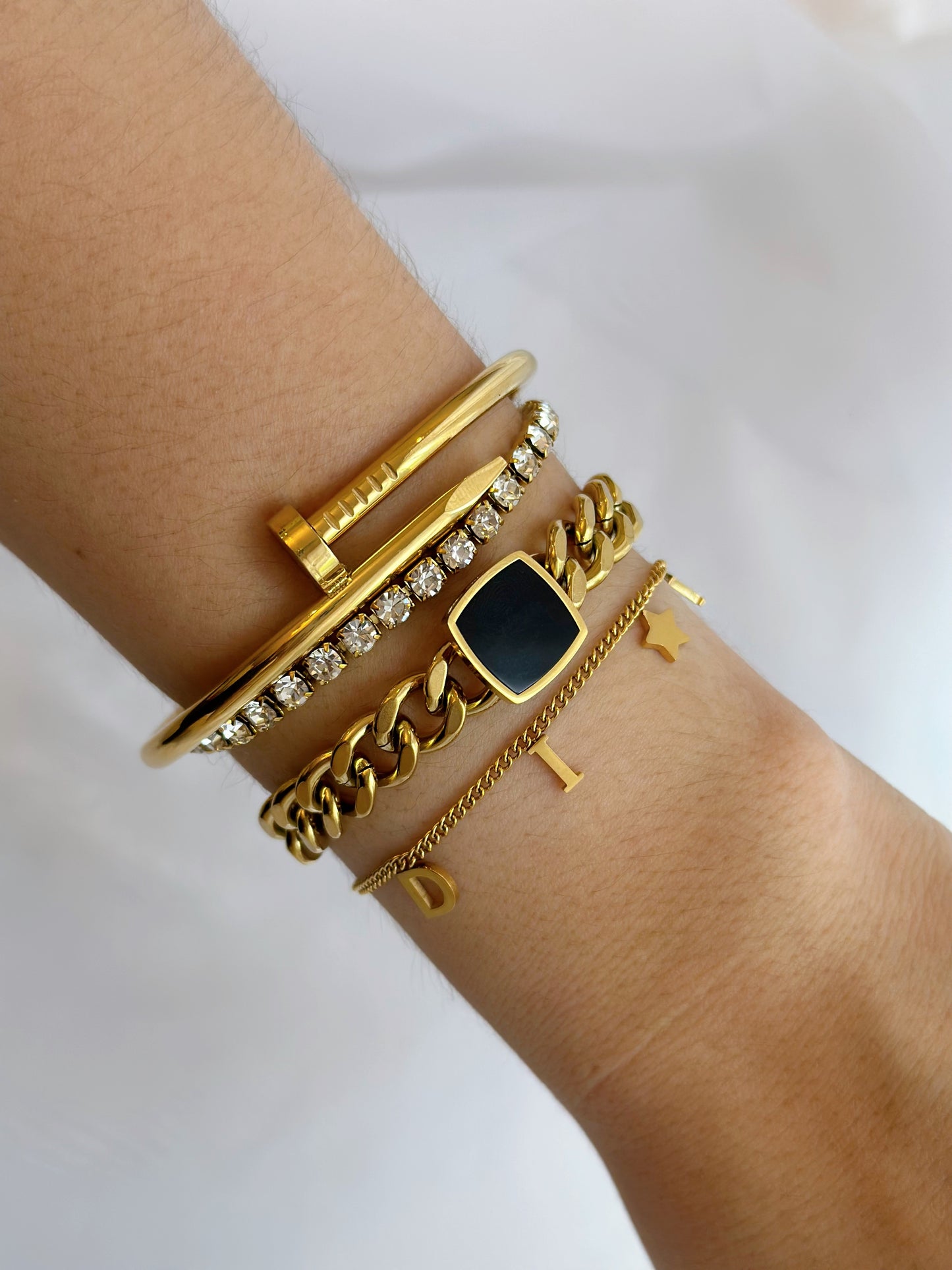 Black square chunky bracelet