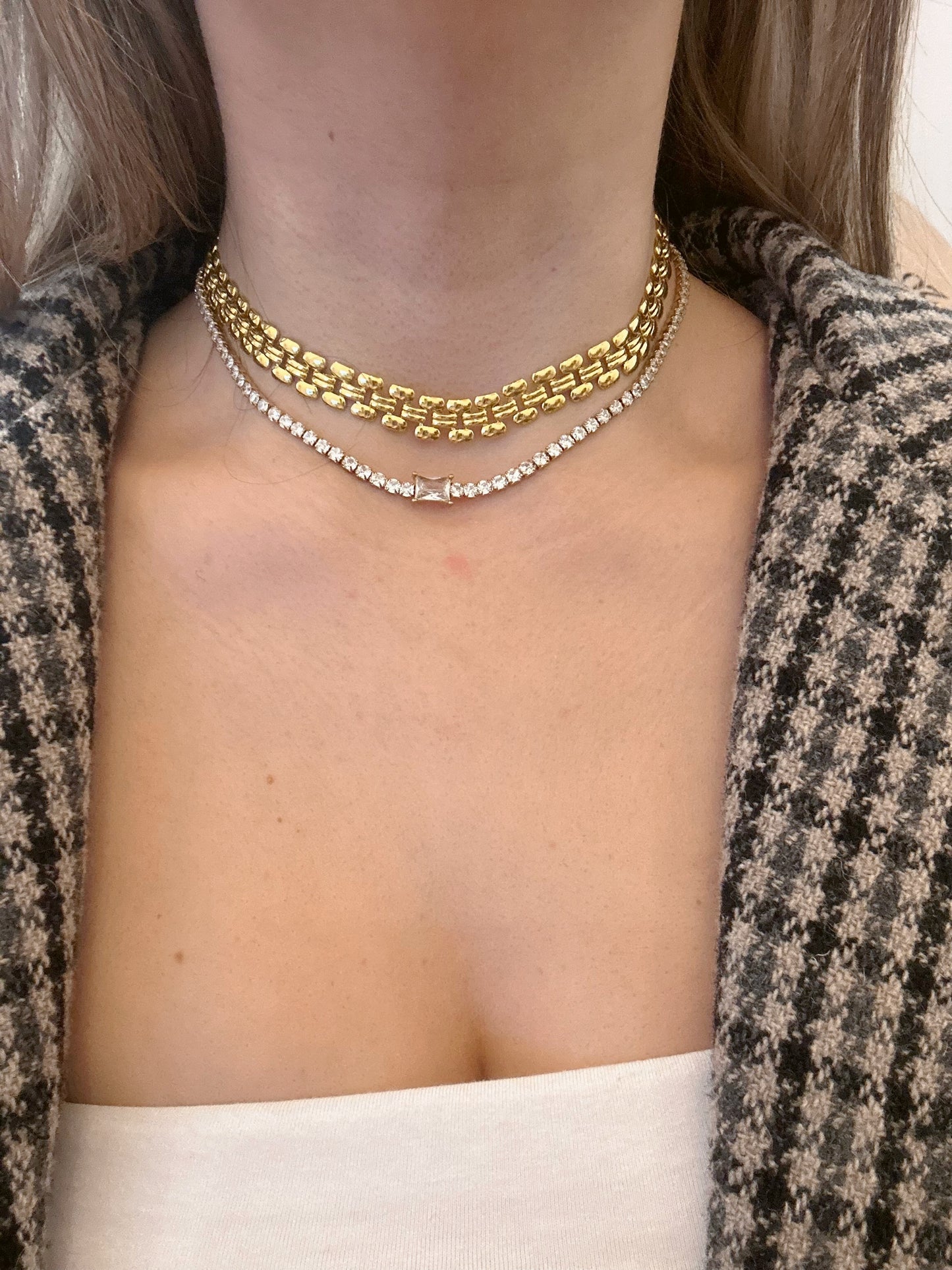 Gold choker