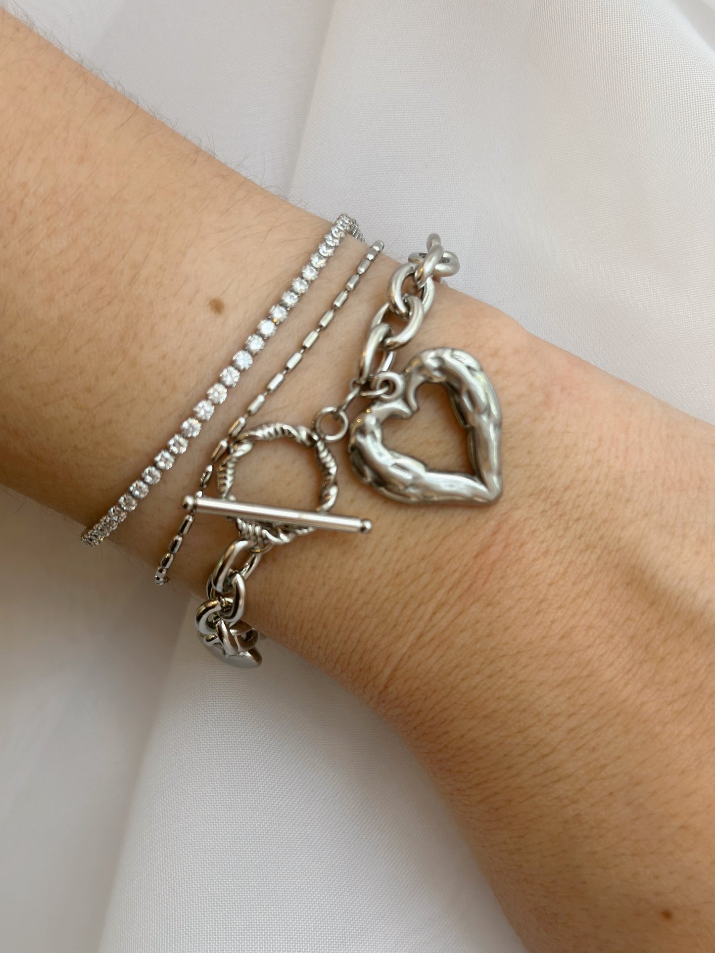 Retro heart bracelet