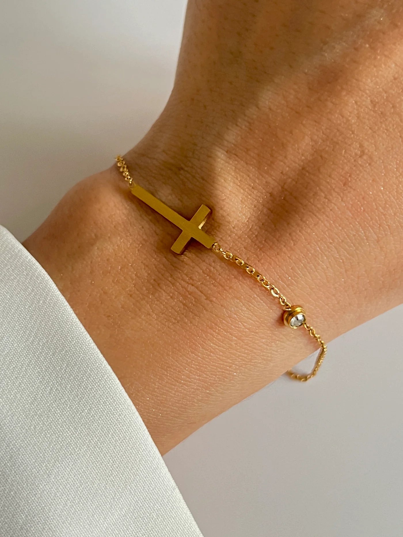 Cross bracelet